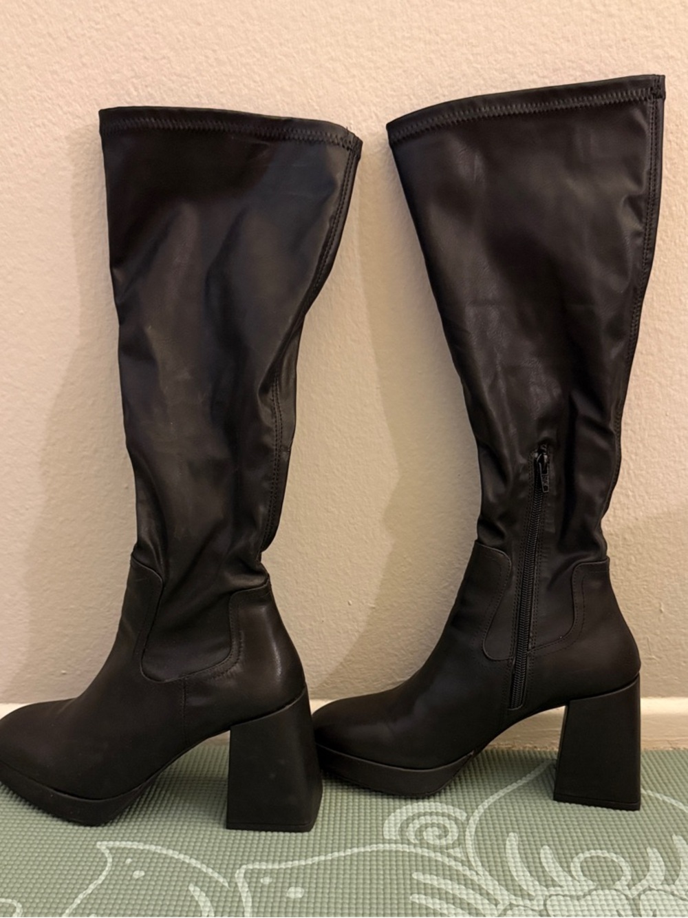 Pull&Bear Black Over-the-Knee Block Heel Boots